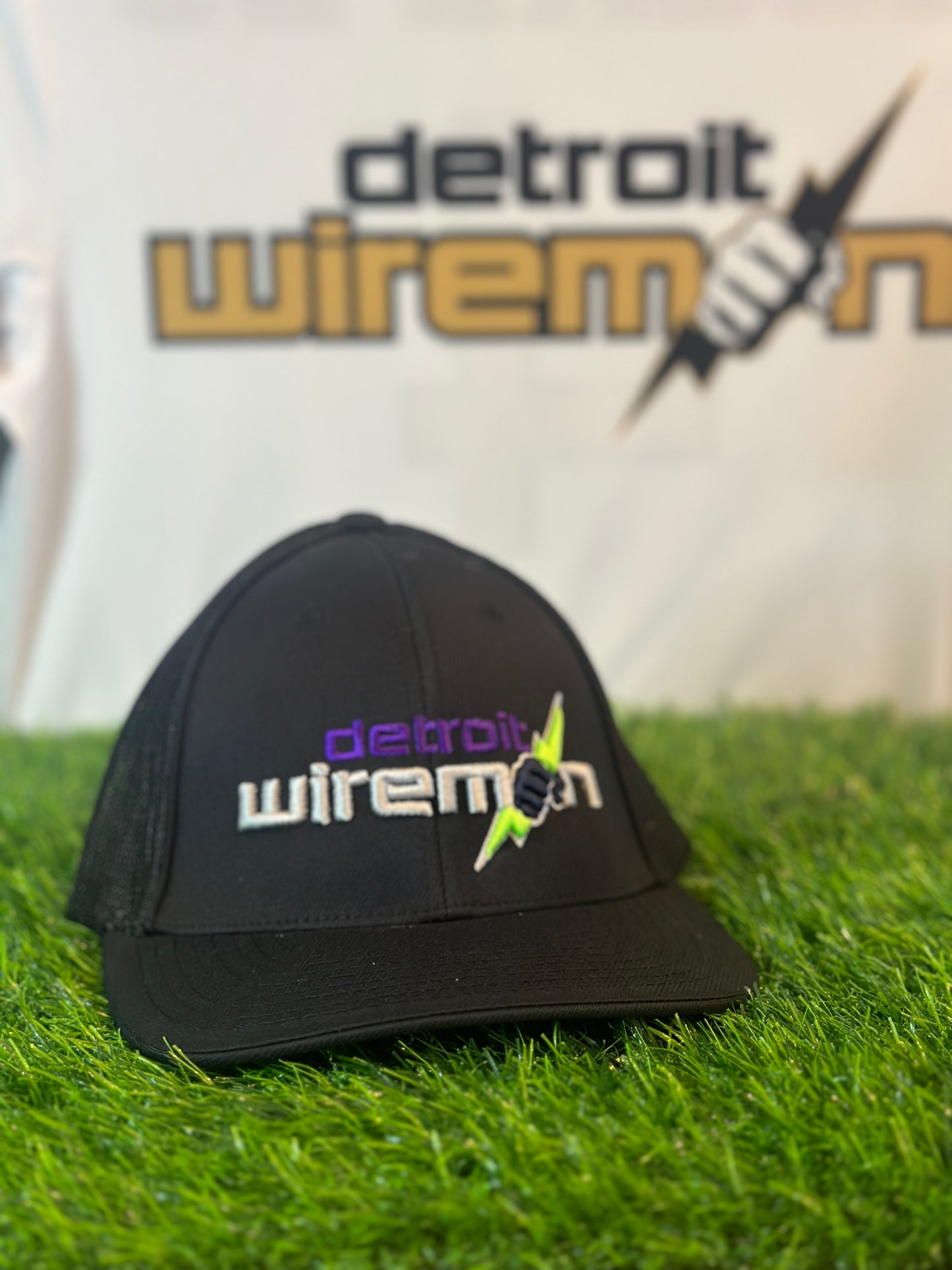 Detroit Wiremen Fitted Hat | Black + Black Mesh | Pacific Headwear 404M